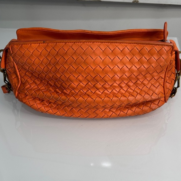 Bottega Veneta Nodini Crossbody Bag – Orange Intrecciato Leather, Suede Interior - Picture 3 of 10